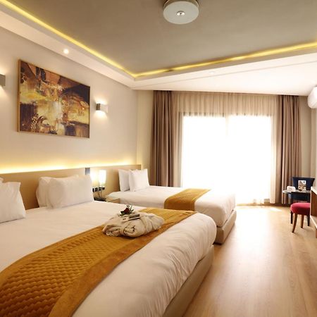 Silver Suites Hotel & Spa Casablanca Exteriör bild