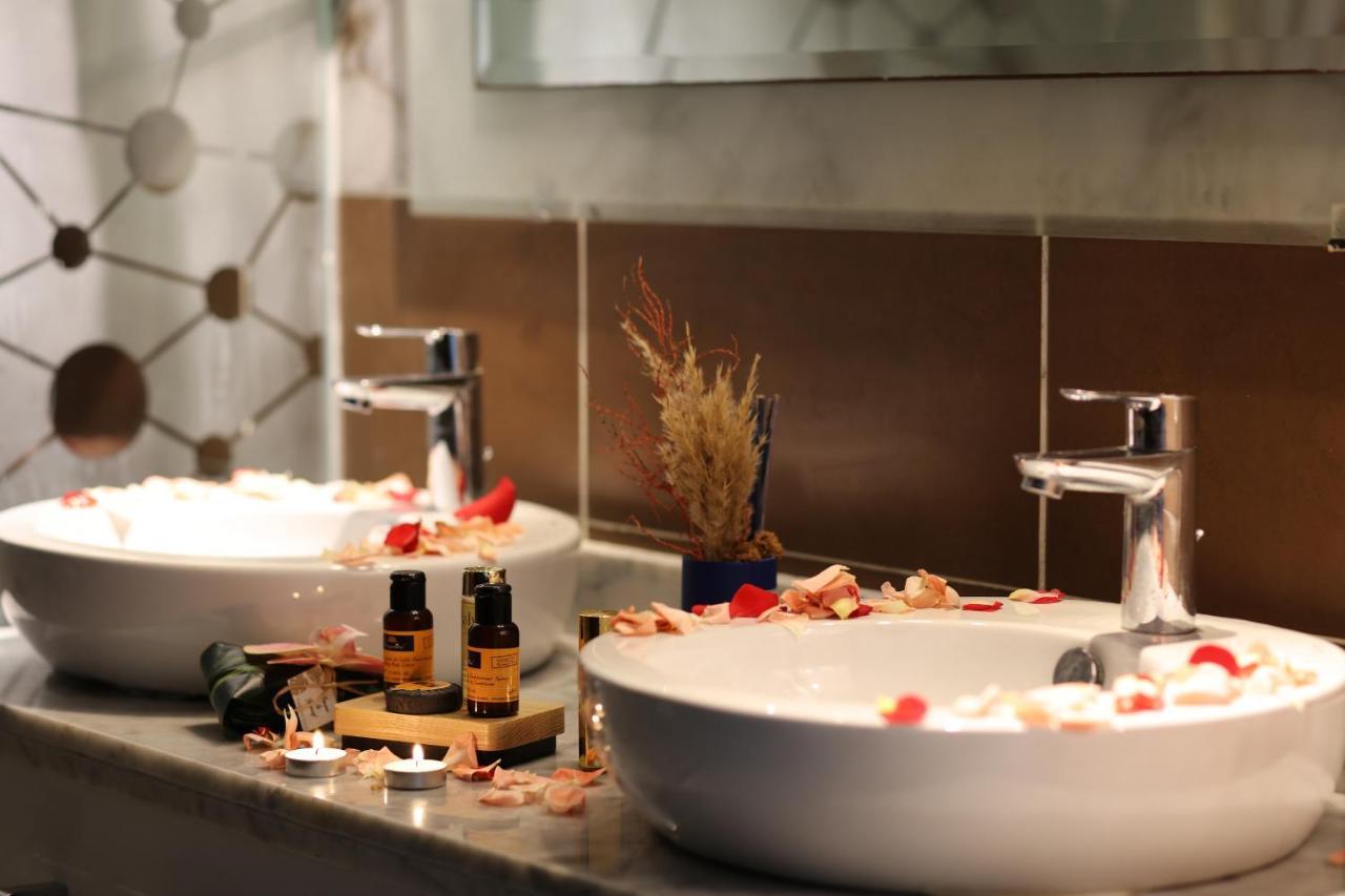 Silver Suites Hotel & Spa Casablanca Exteriör bild